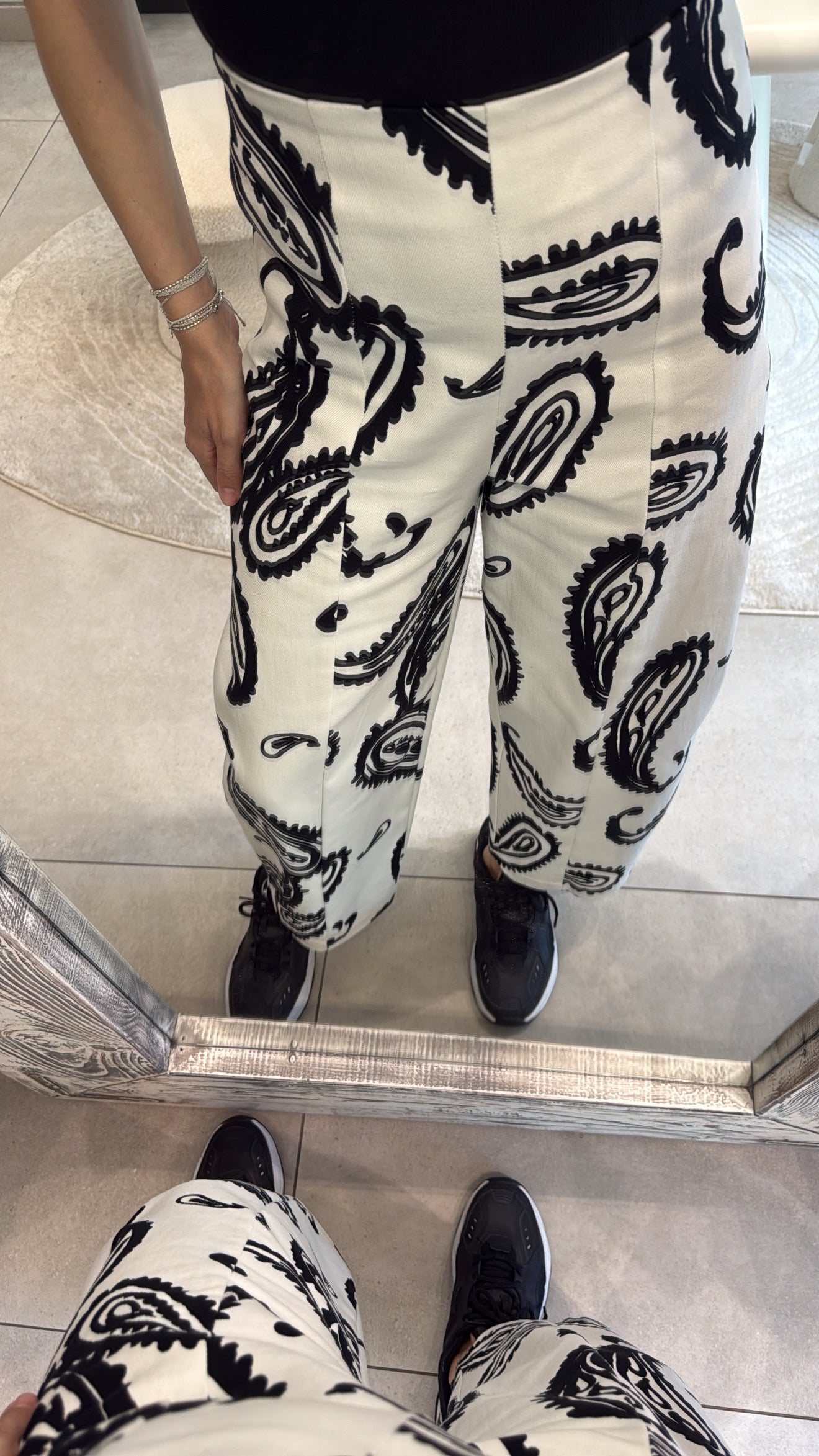 PAISLEY BALLOON HIGH WAIST JEANS