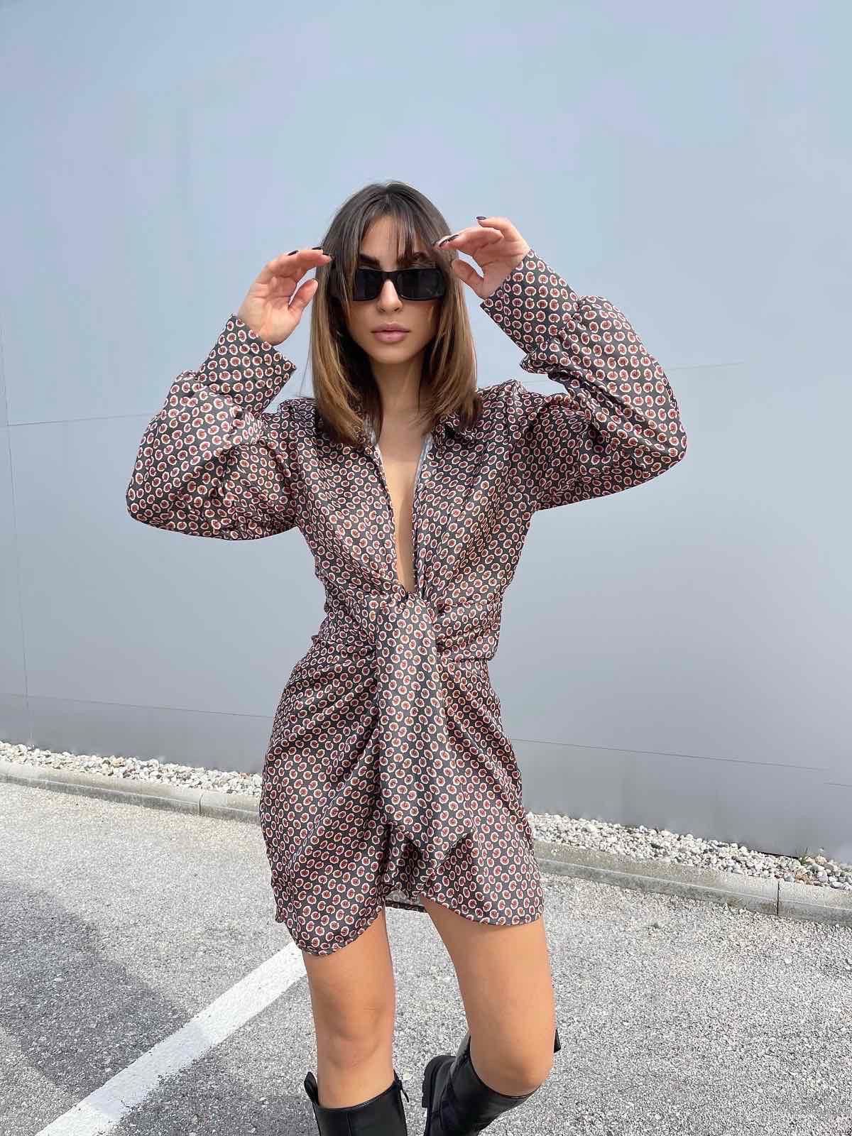 VINTAGE DRESS