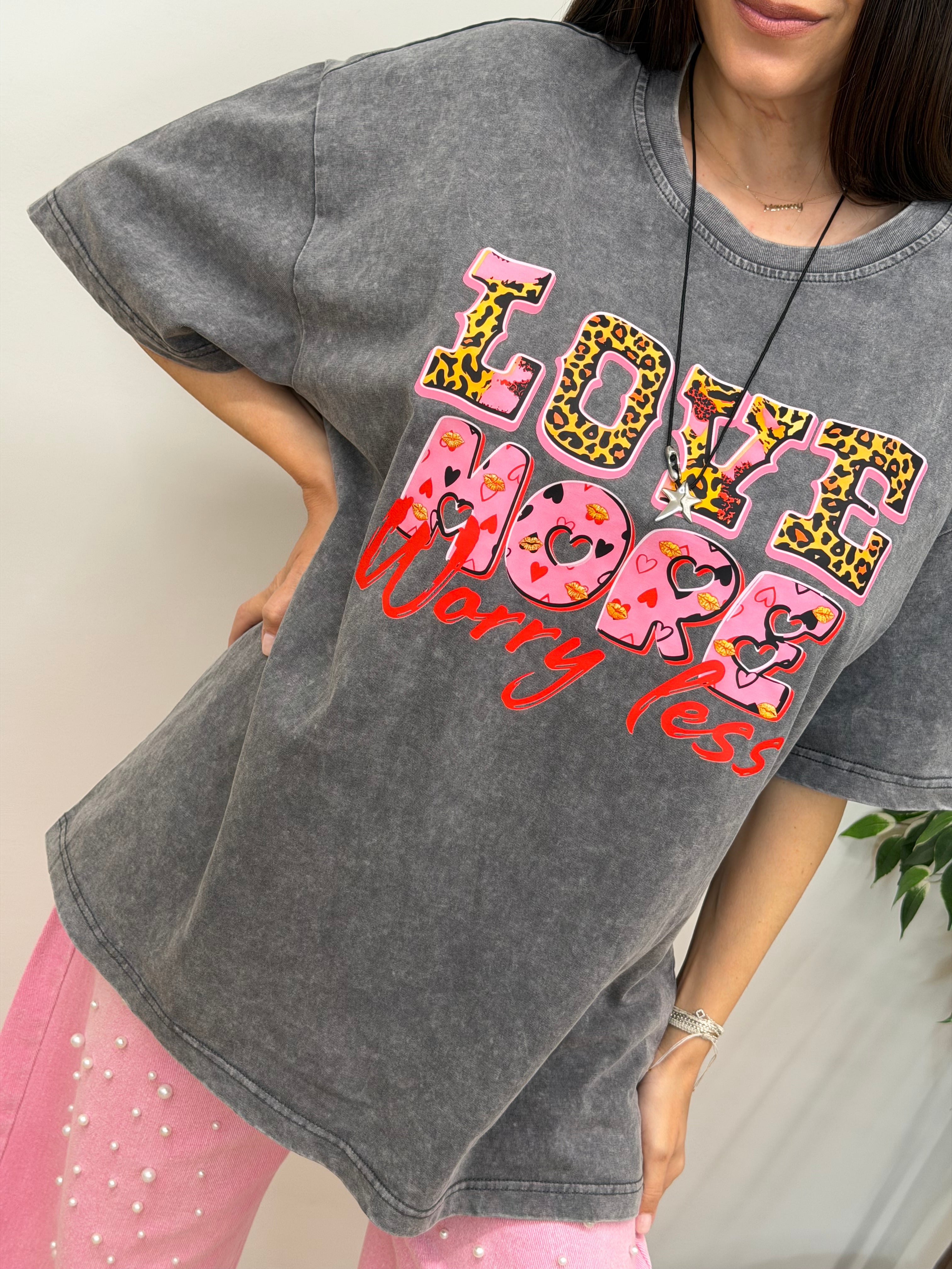 LOVE MORE ACID WASH T-SHIRT