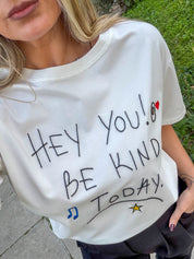 BE KIND STATEMENT WHITE T-SHIRT