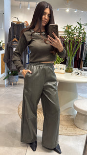 GREEN LEATHER WIDE-LEG TROUSERS