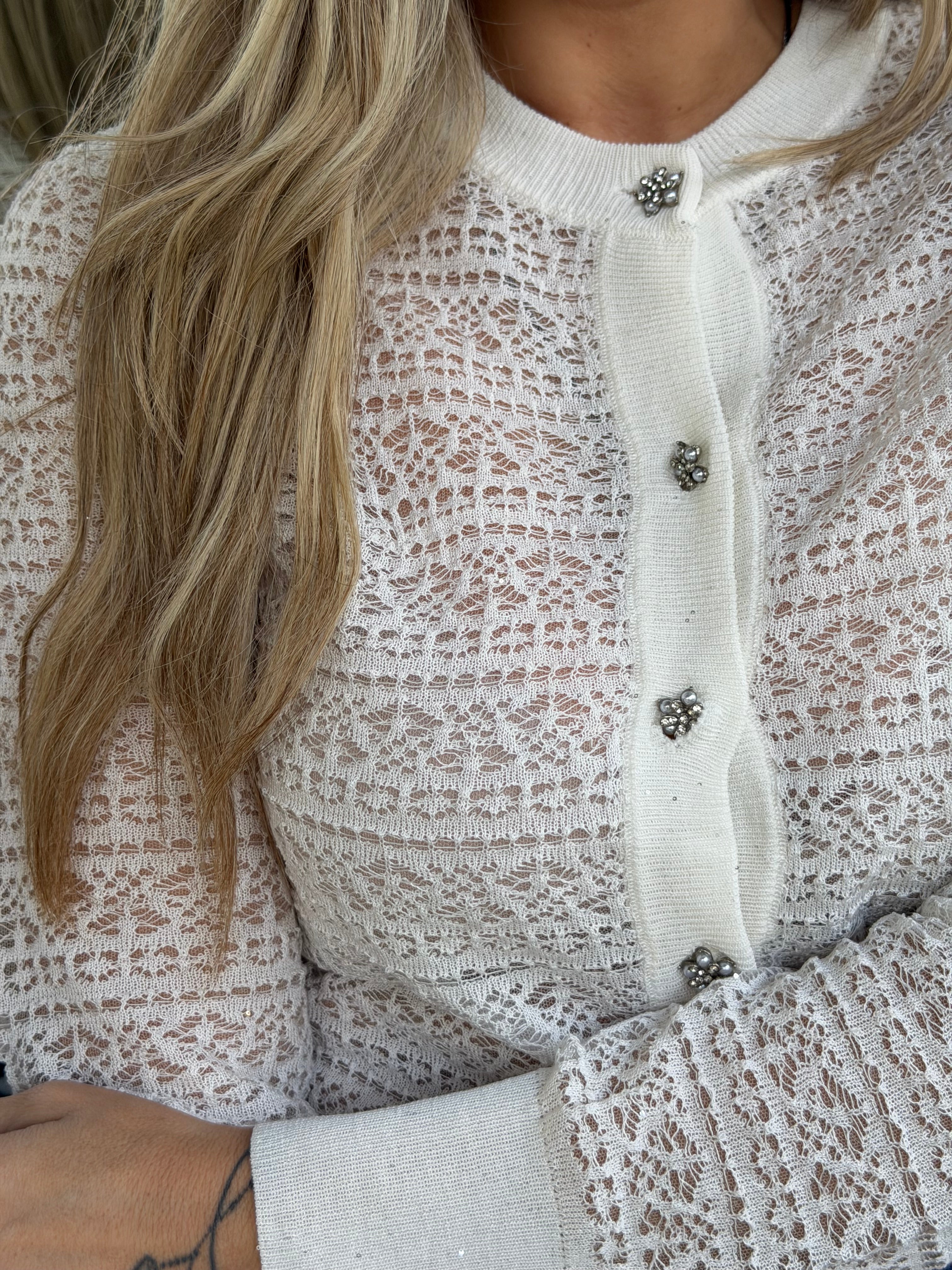 ROMANTIC LACE WHITE CARDIGAN