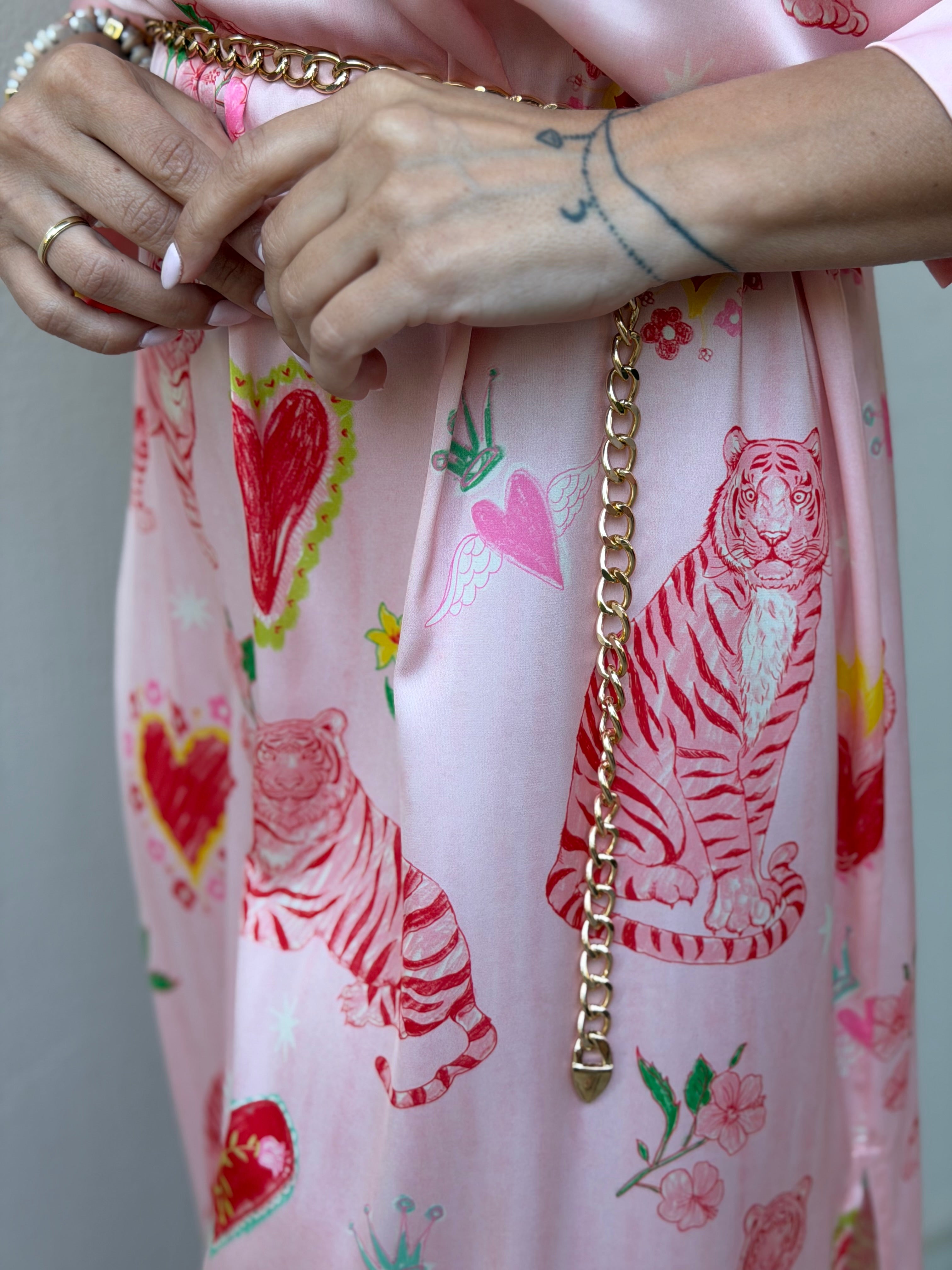 TIGER HEART PINK SATIN KAFTAN