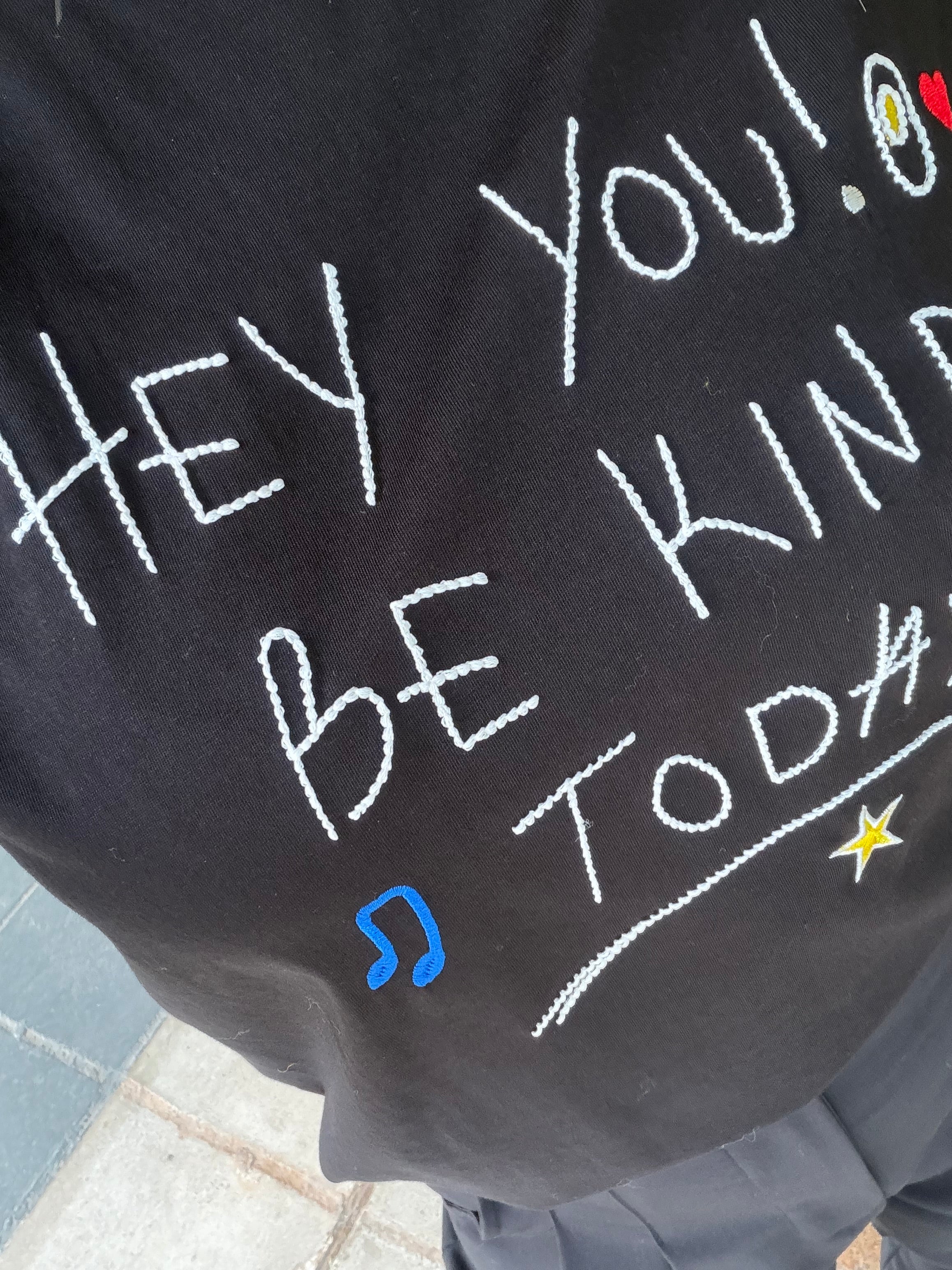 BE KIND STATEMENT BLACK T-SHIRT