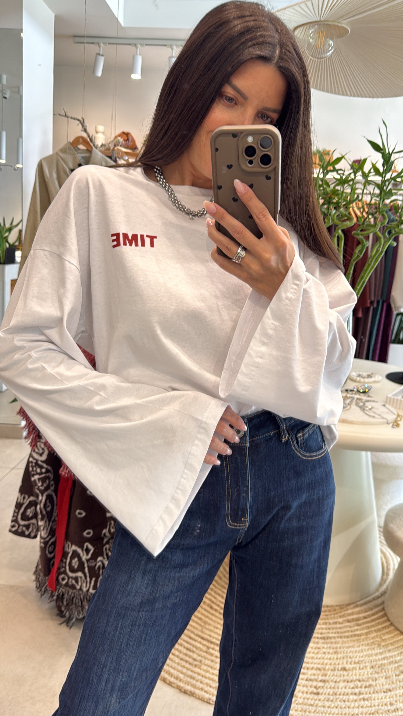 WHITE "GOOD THINGS TAKE TIME" STATEMENT LONG SLEEVE TOP
