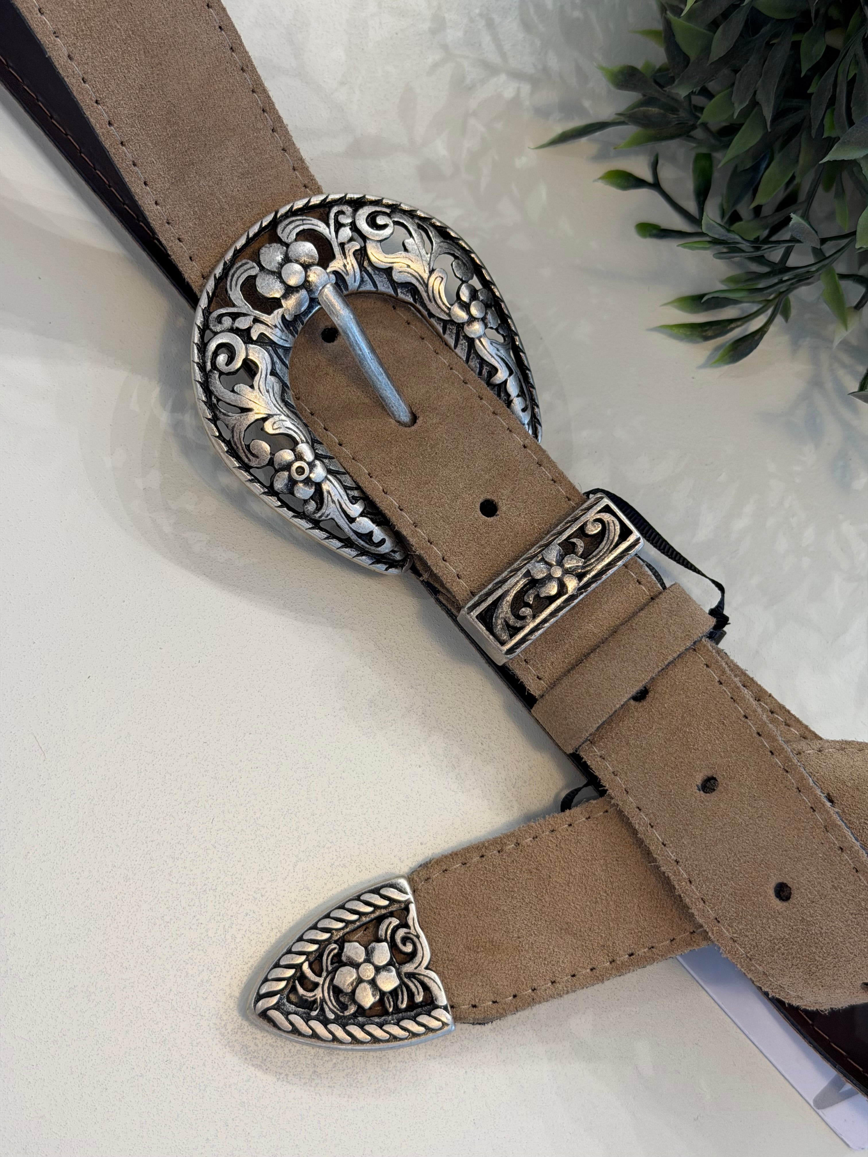 WESTERN BEIGE SUEDE LEATHER BELT