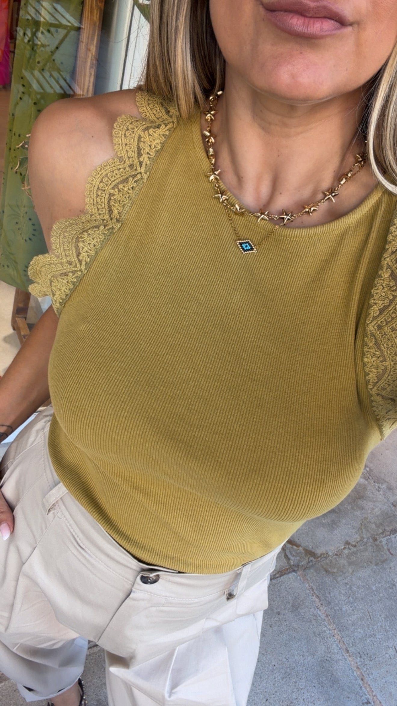 LACE DETAIL RIBBED TOP