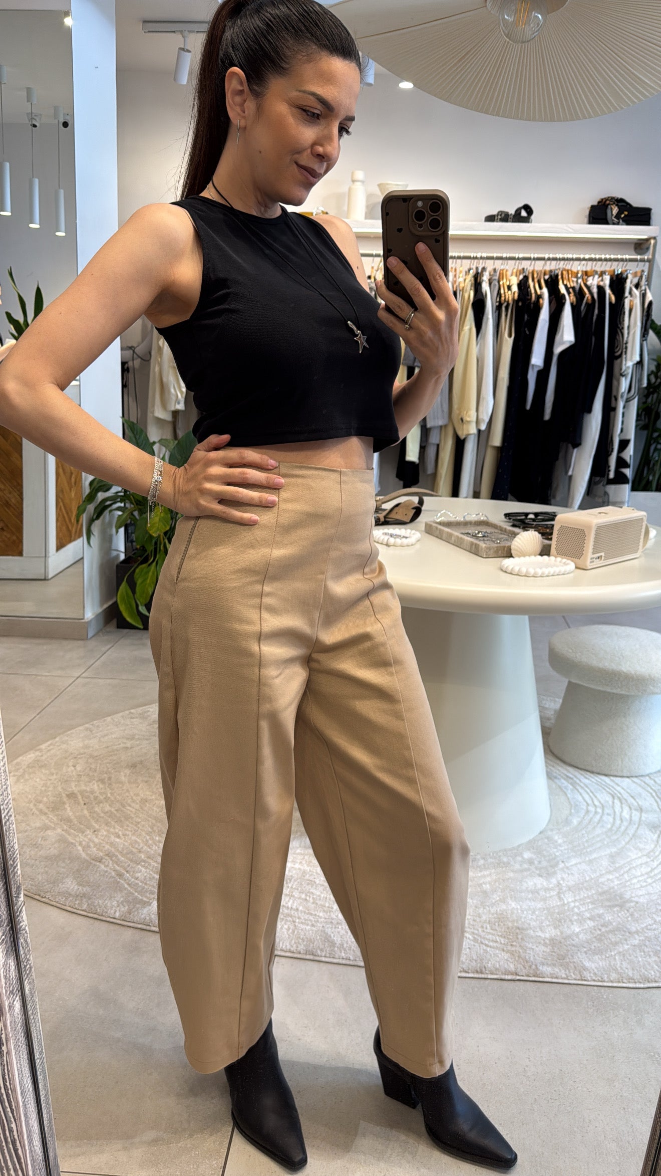 SAND BALLOON HIGH WAIST JEANS