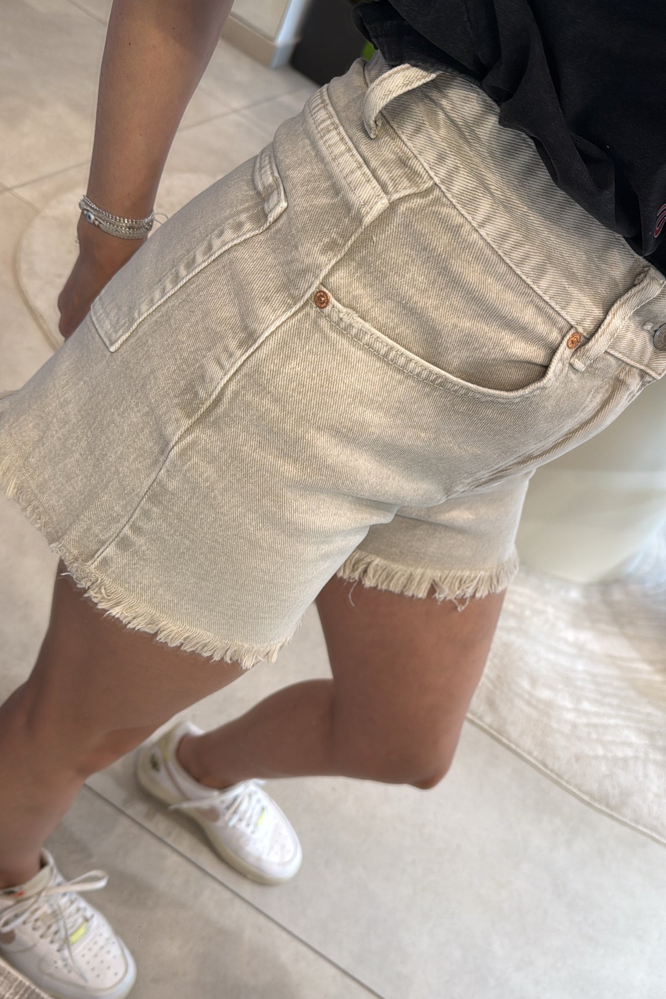 9AEA0D55-1936-4CA0-A975-F7C624C3E6FA.jpg