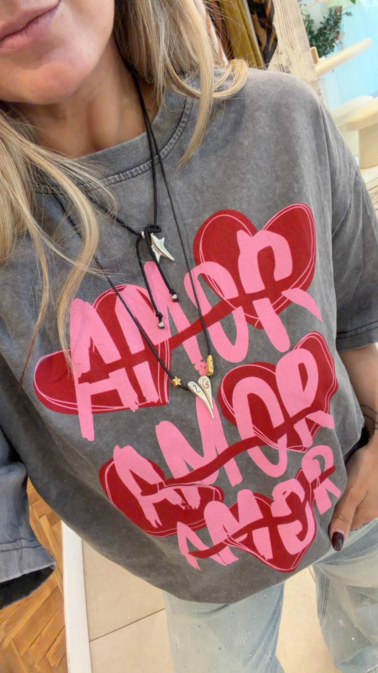 AMOR OVERSIZED T-SHIRT
