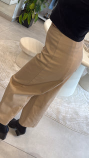SAND BALLOON HIGH WAIST JEANS