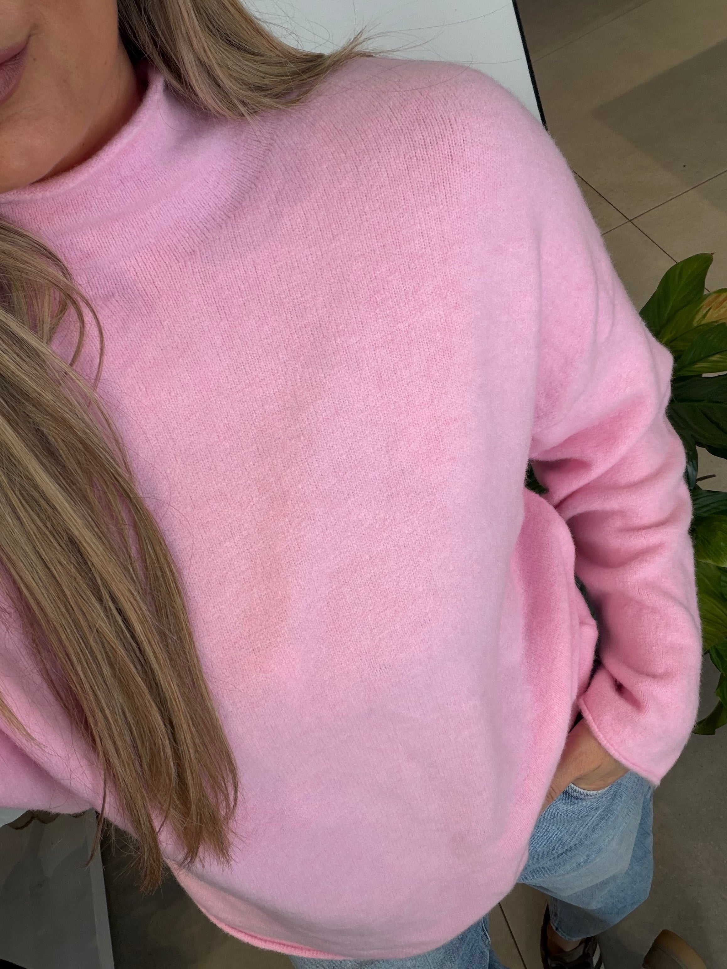 SOFT TOUCH PINK KNIT