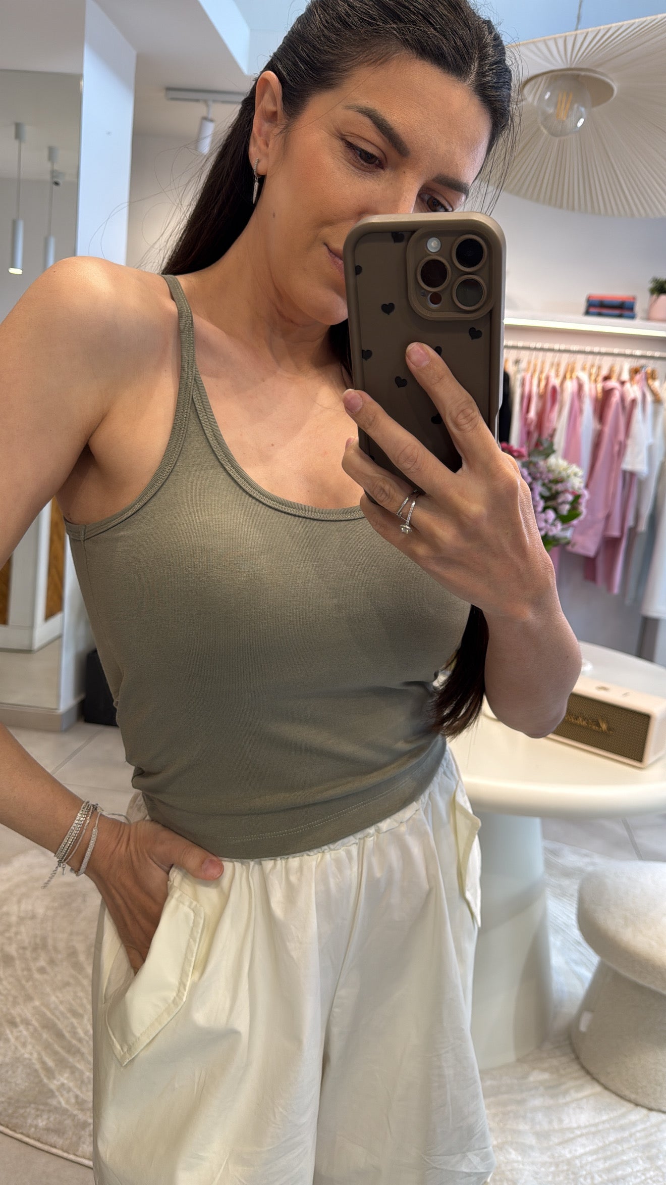 PURE TOUCH BASIC KHAKI TOP