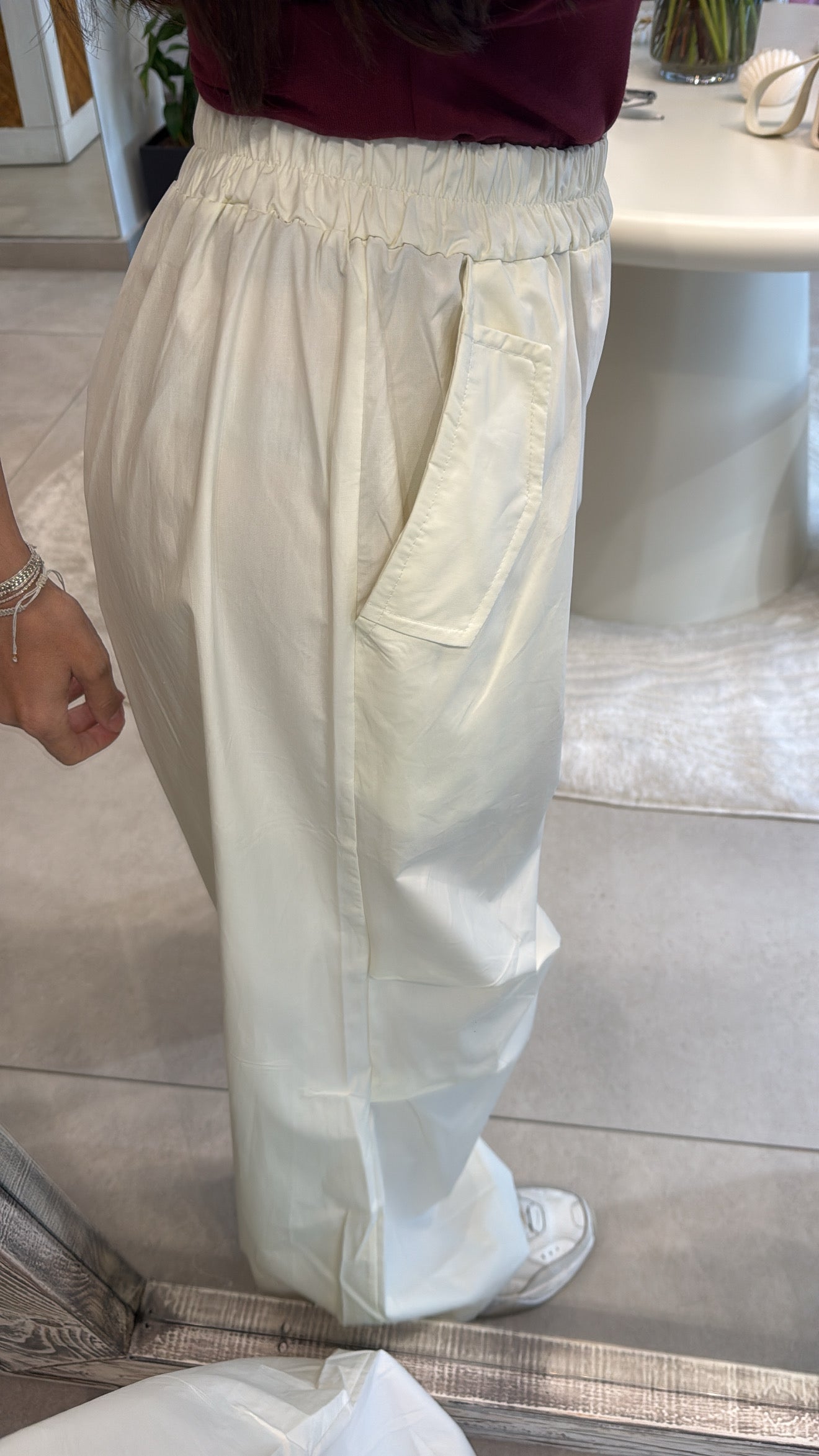AERO PARACHUTE PANTS- CREAM