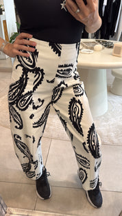 PAISLEY BALLOON HIGH WAIST JEANS