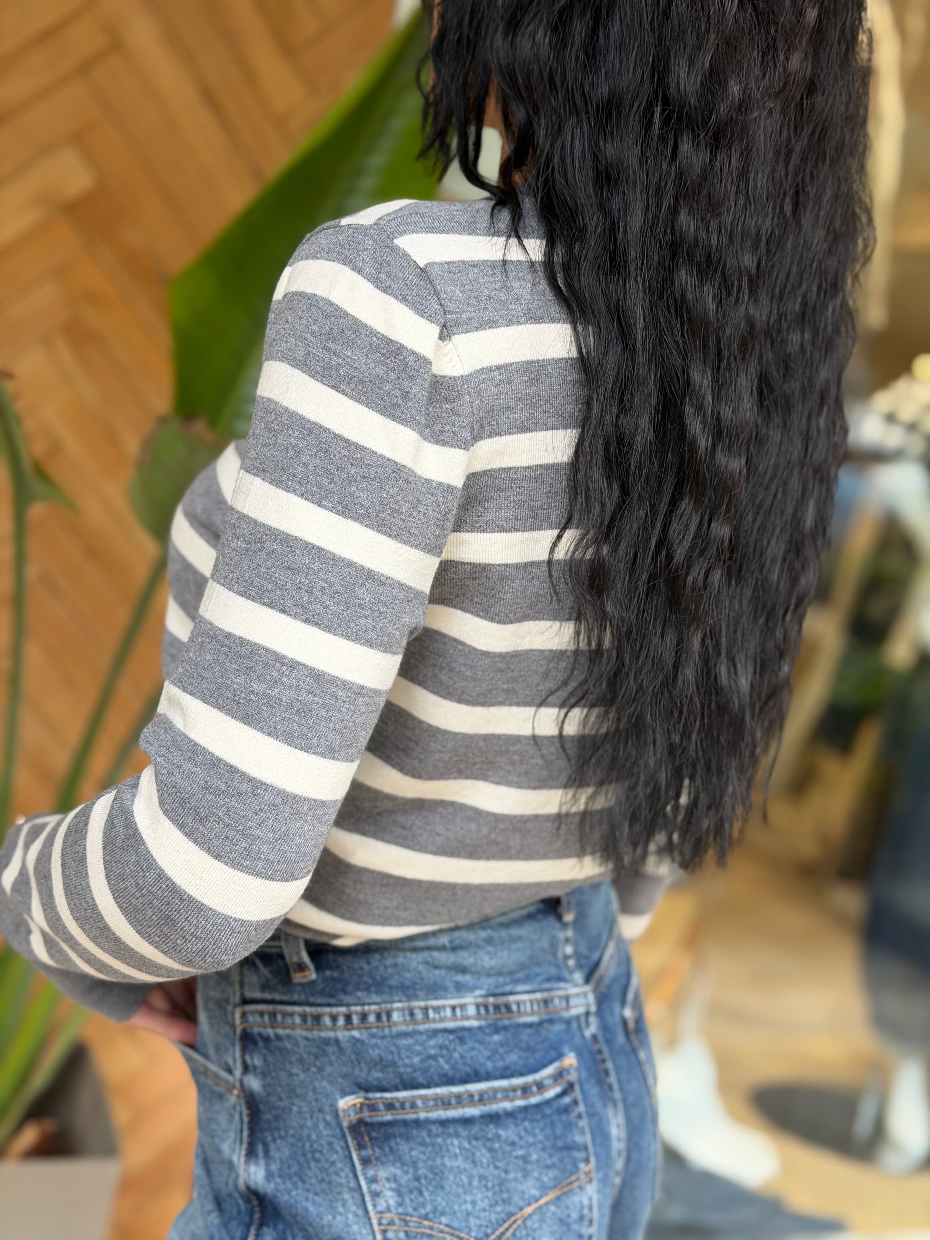 STRIPED KNIT GREY CARDIGAN