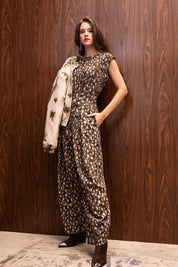 CHAKI BAMBI PRINT BARREL LEG PANTS